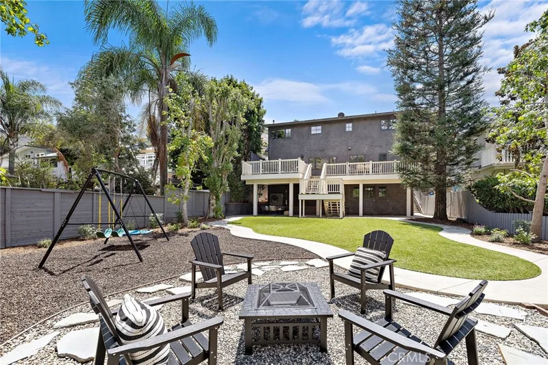 916 Bluebird Canyon Drive, Laguna Beach