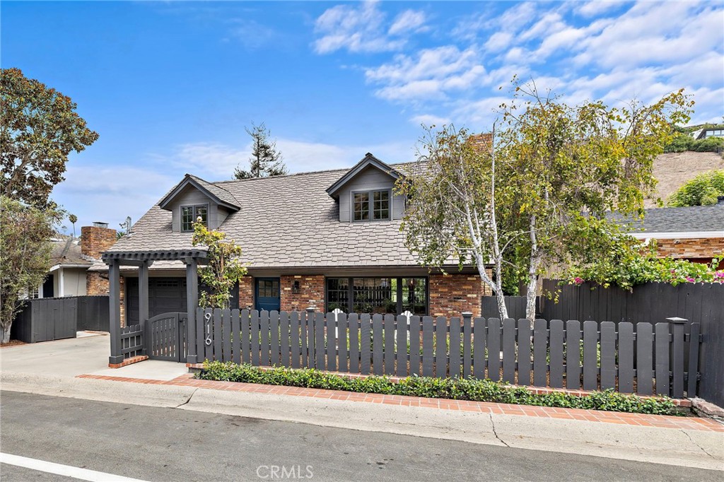 916 Bluebird Canyon Drive, Laguna Beach CA 92651 - photo 2