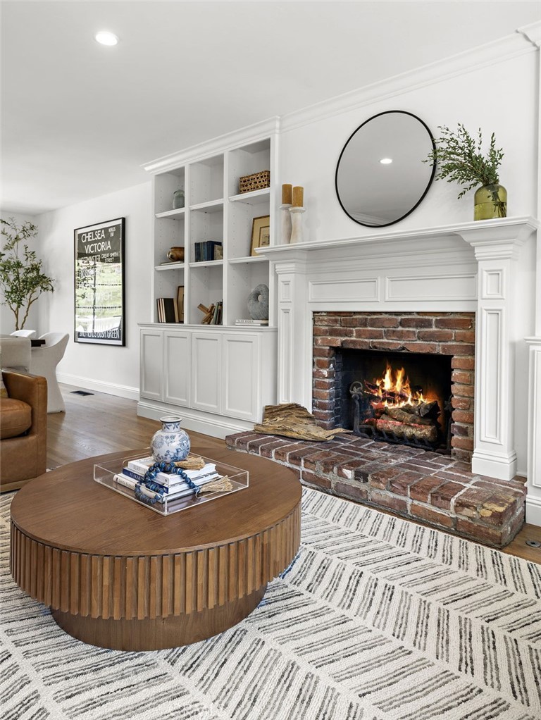 916 Bluebird Canyon Drive, Laguna Beach CA 92651 - photo 8
