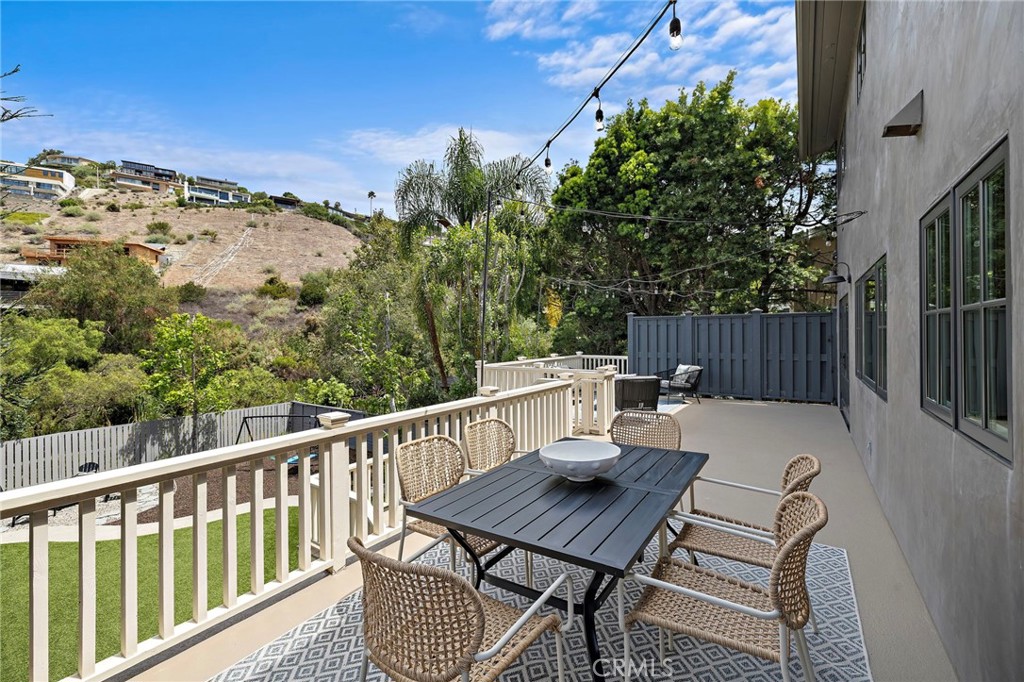 916 Bluebird Canyon Drive, Laguna Beach CA 92651 - photo 19