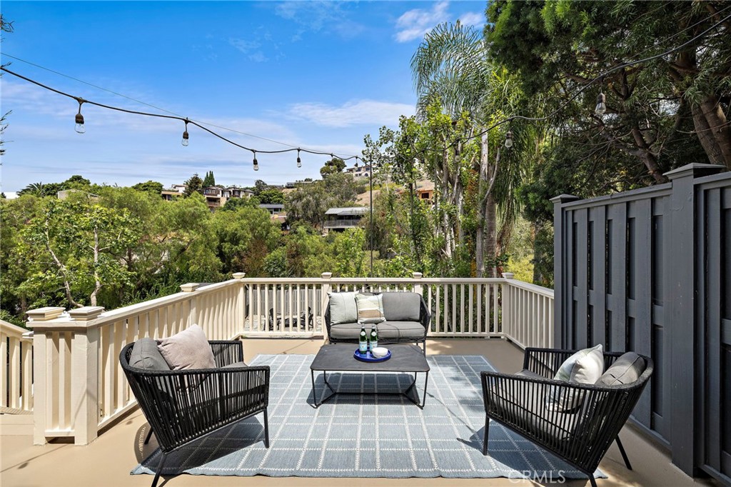 916 Bluebird Canyon Drive, Laguna Beach CA 92651 - photo 20