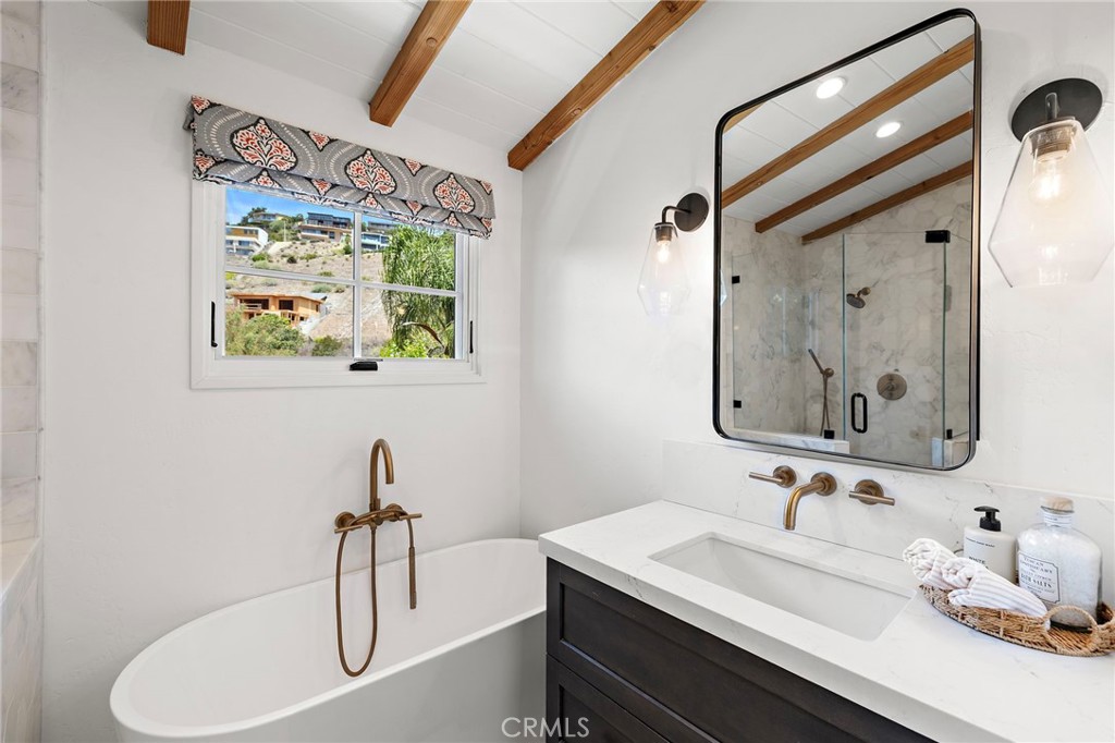 916 Bluebird Canyon Drive, Laguna Beach CA 92651 - photo 23