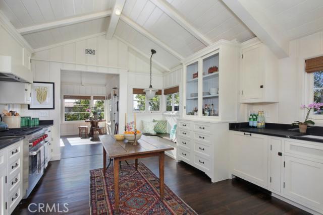 916 Catalina Street, Laguna Beach CA 92651 - photo 1