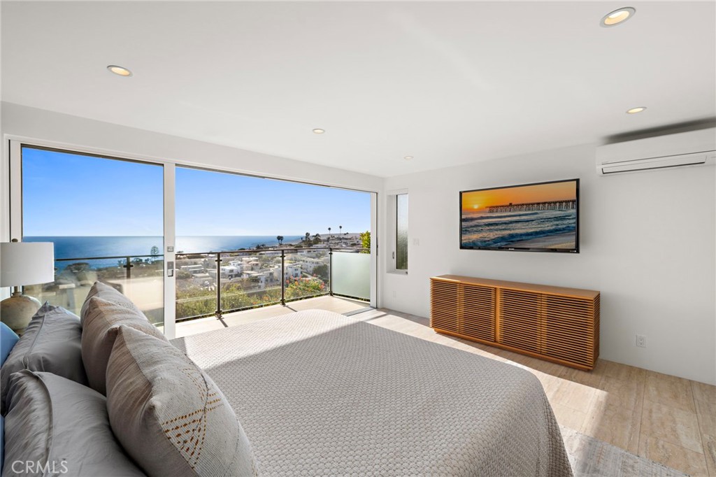 917 Quivera, Laguna Beach CA 92651 - photo 21