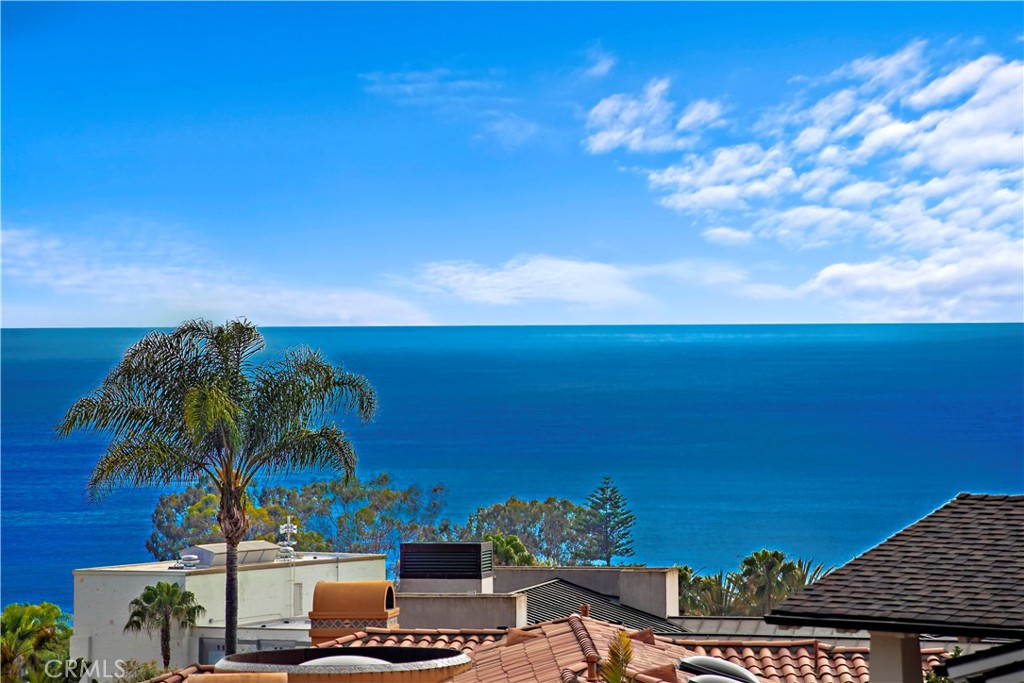 920 Skyline Drive, Laguna Beach CA 92651 - photo 1