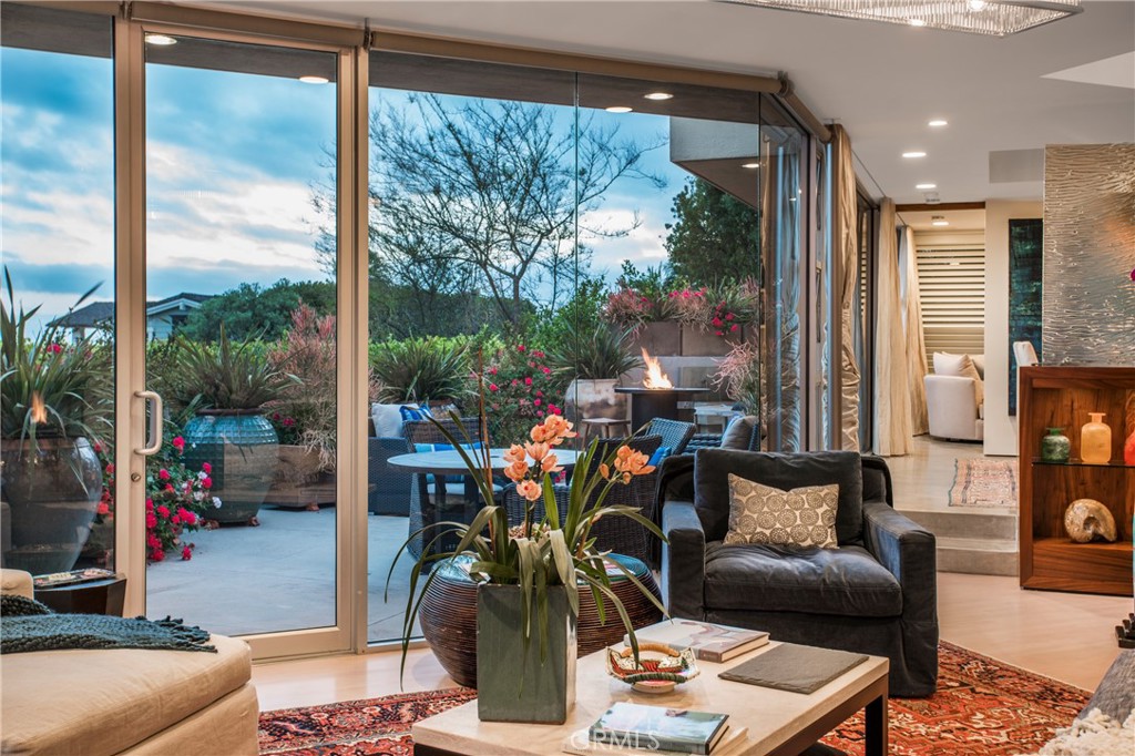 920 Skyline Drive, Laguna Beach CA 92651 - photo 8
