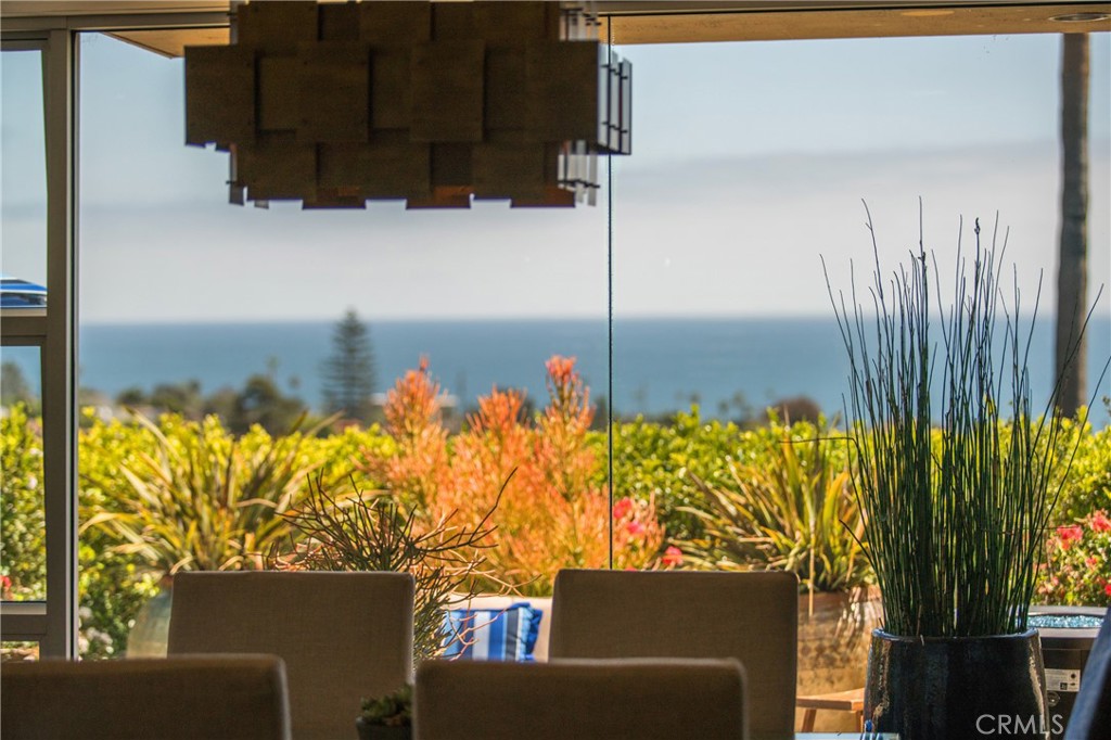 920 Skyline Drive, Laguna Beach CA 92651 - photo 12
