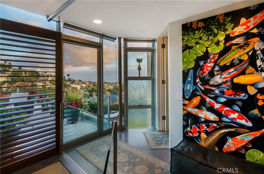 920 Skyline Drive, Laguna Beach CA 92651 - photo 30