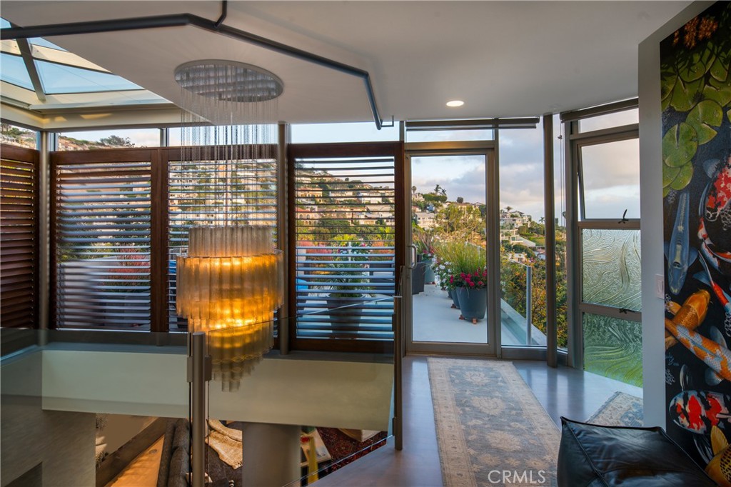 920 Skyline Drive, Laguna Beach CA 92651 - photo 36