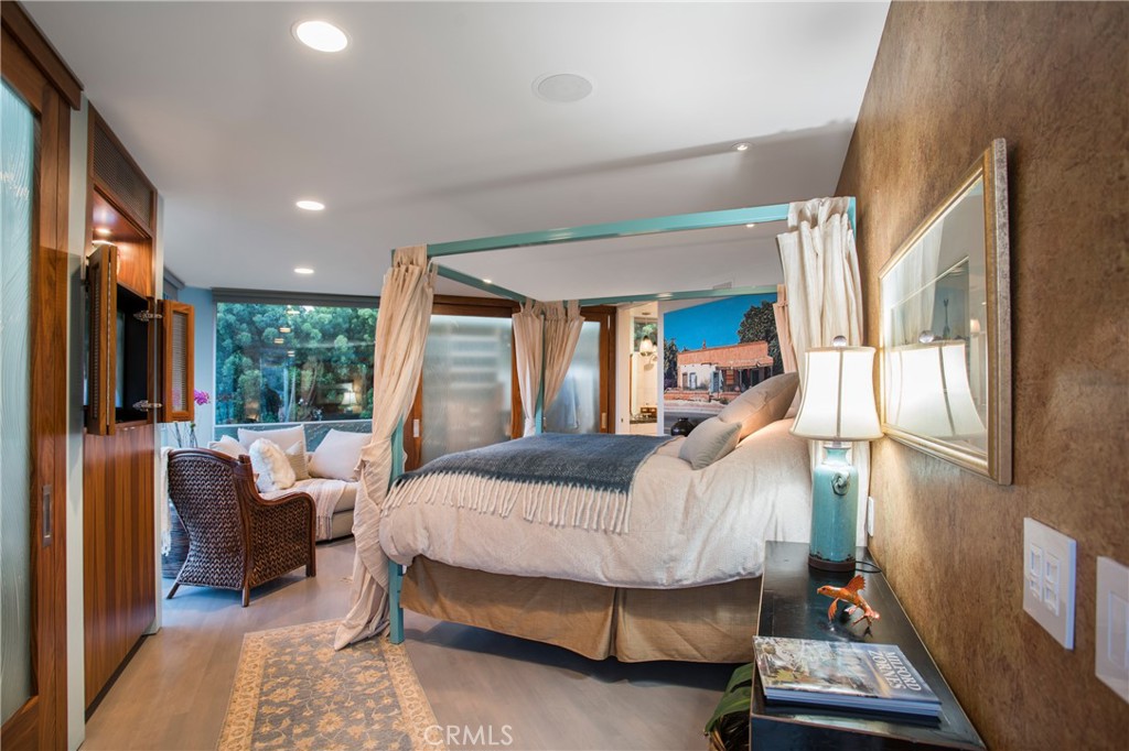 920 Skyline Drive, Laguna Beach CA 92651 - photo 38