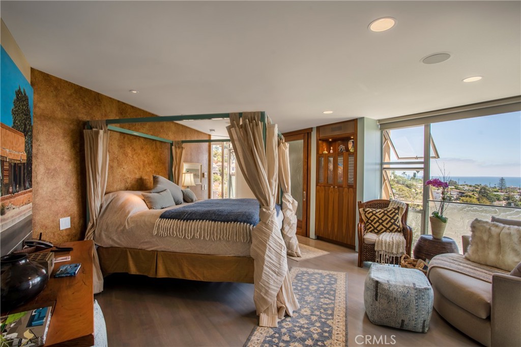 920 Skyline Drive, Laguna Beach CA 92651 - photo 40