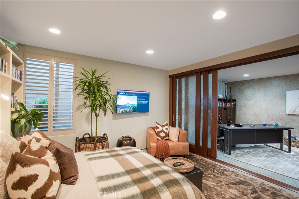 920 Skyline Drive, Laguna Beach CA 92651 - photo 61