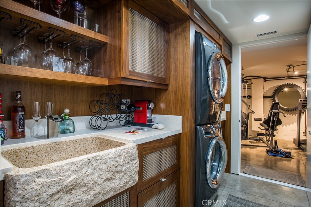 920 Skyline Drive, Laguna Beach CA 92651 - photo 68