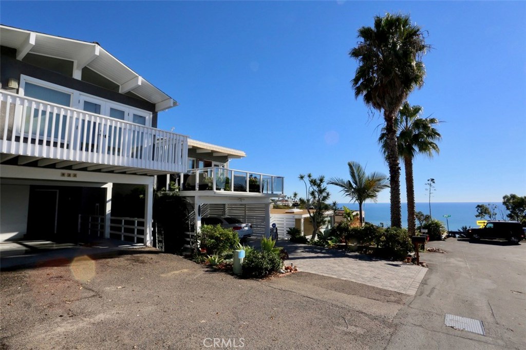 922 Miramar Street, Laguna Beach CA 92651 - photo 1