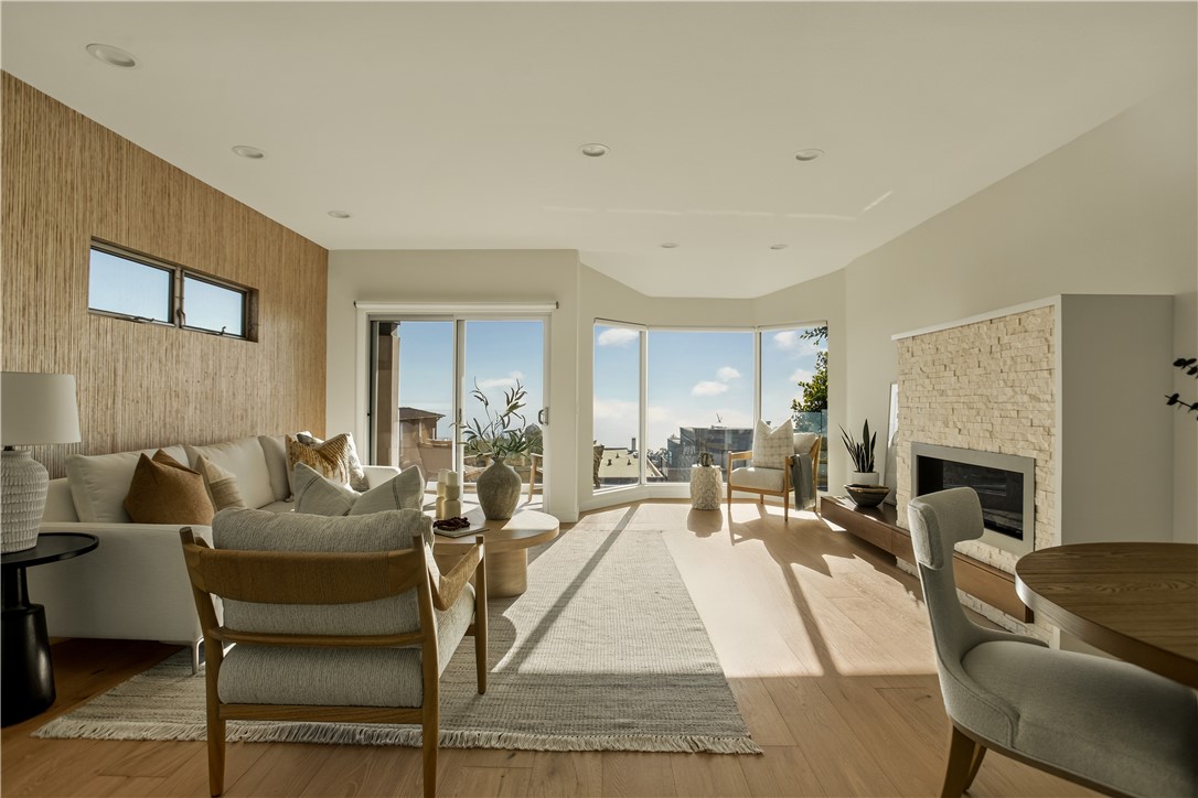 928 Quivera Street, Laguna Beach CA 92651 - photo 4