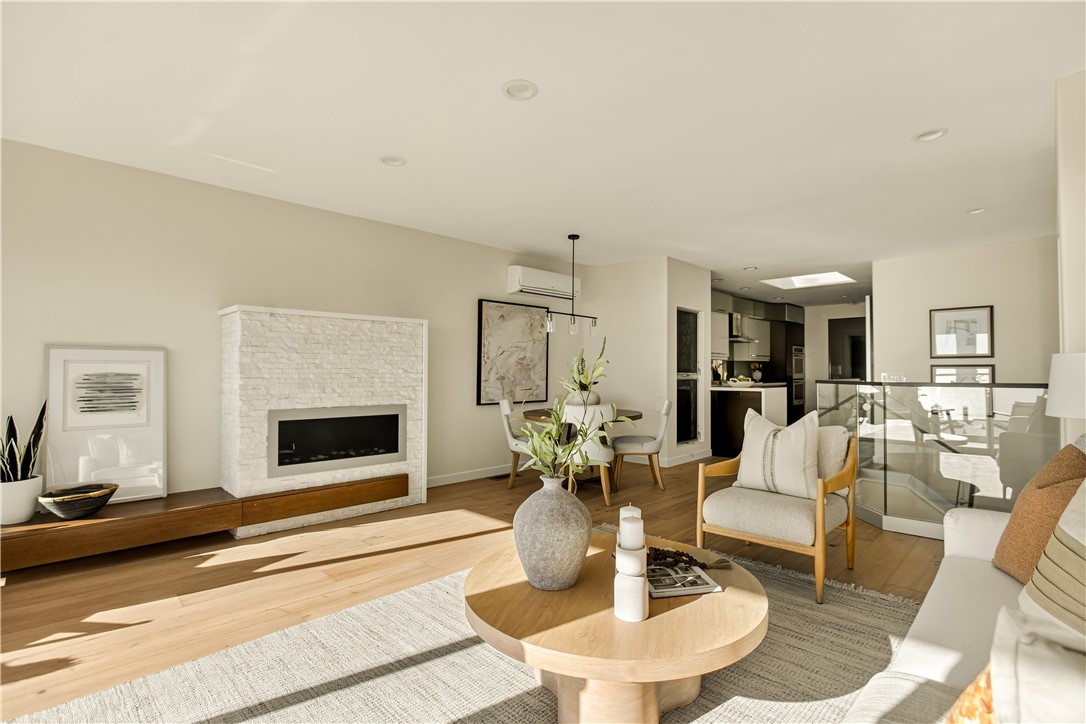928 Quivera Street, Laguna Beach CA 92651 - photo 7