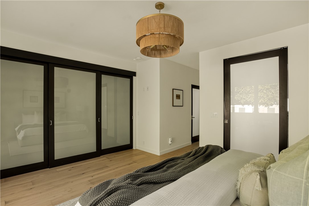 928 Quivera Street, Laguna Beach CA 92651 - photo 16