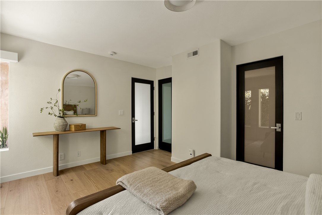 928 Quivera Street, Laguna Beach CA 92651 - photo 33