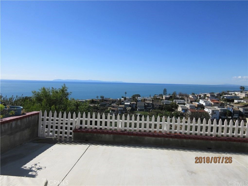 929 Quivera Street, Laguna Beach CA 92651 - photo 1