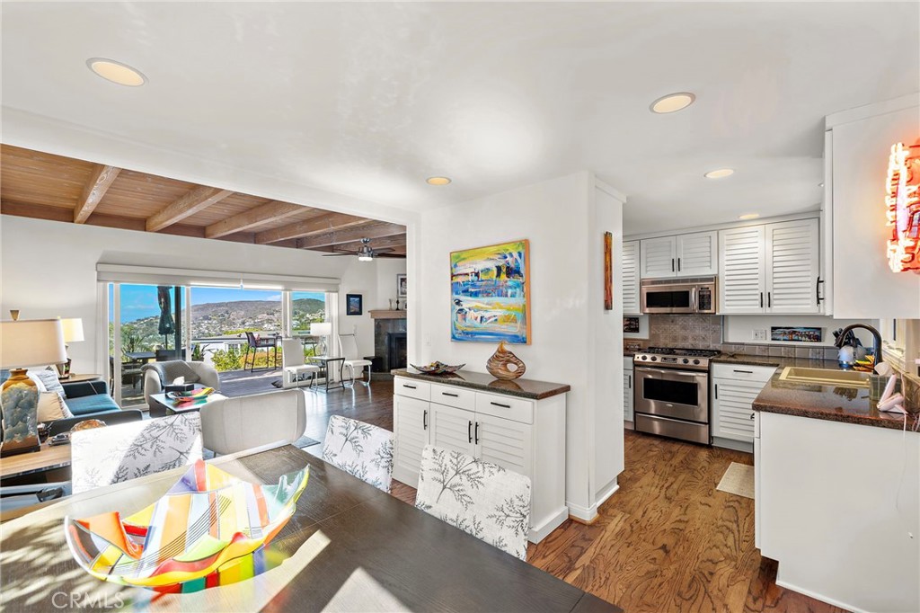Open concept floorplan - 930 Canyon View Drive, Laguna Beach CA 92651 - photo 15