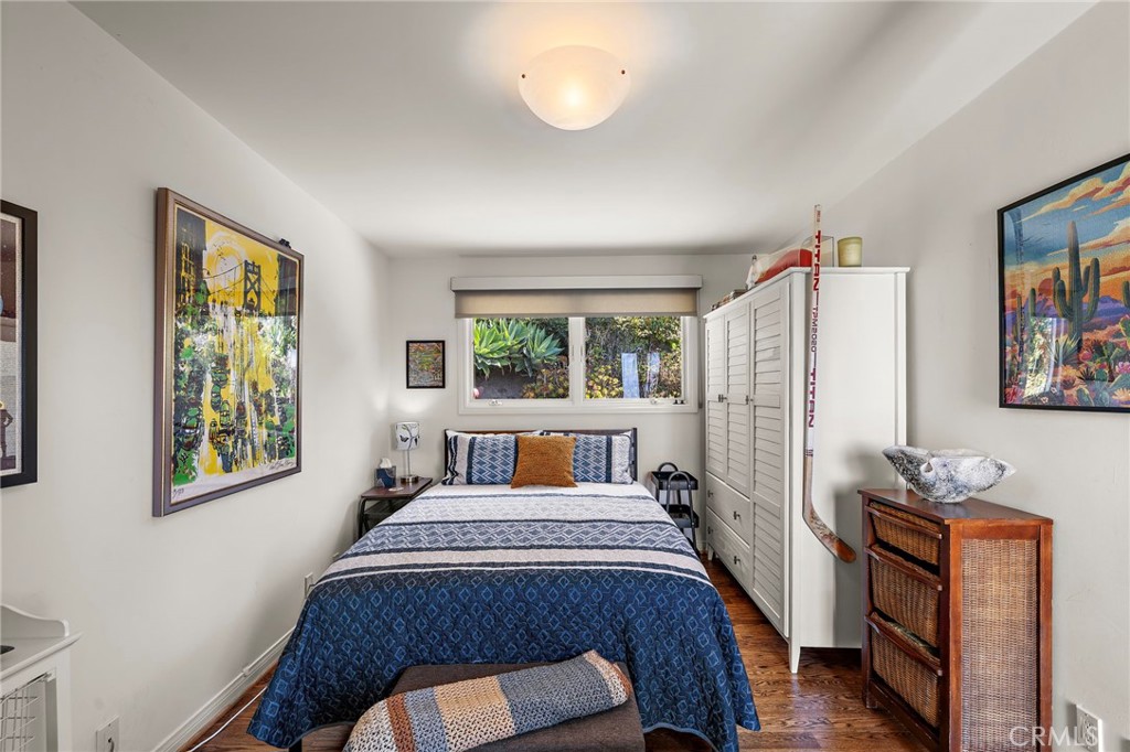 Third bedroom or flex space - 930 Canyon View Drive, Laguna Beach CA 92651 - photo 26