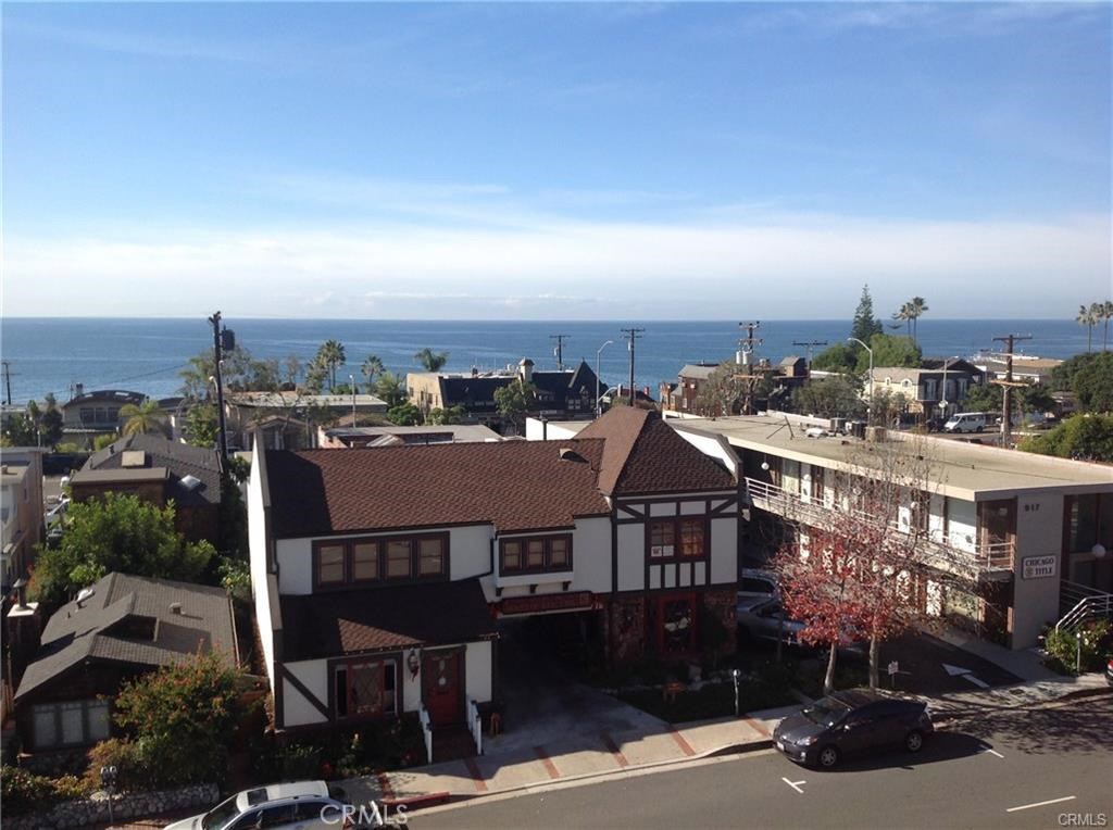 930 Glenneyre A, Laguna Beach CA 92651 - photo 1