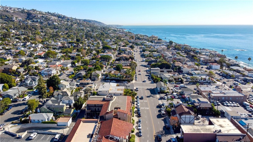 930 Glenneyre A, Laguna Beach CA 92651 - photo 1