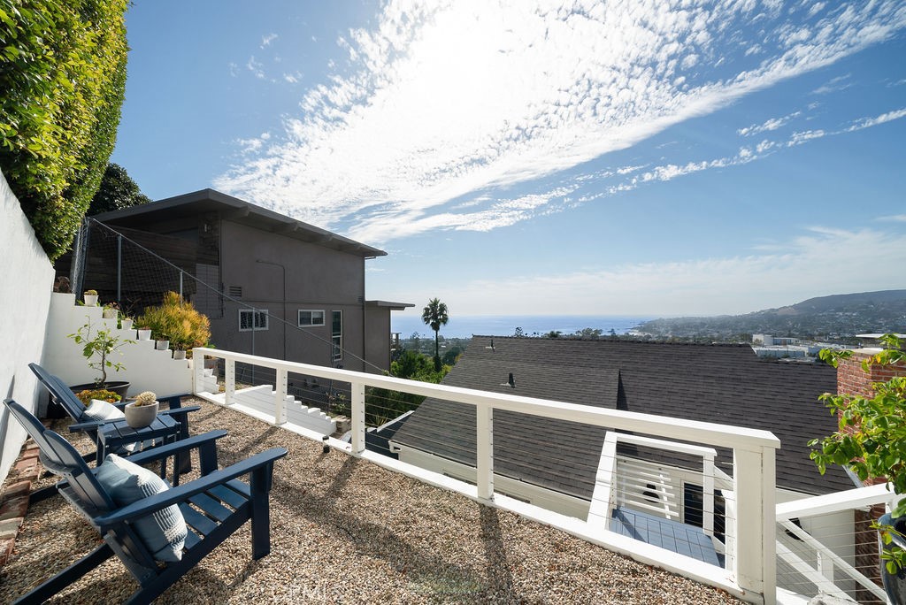 933 Coast View, Laguna Beach CA 92651 - photo 32