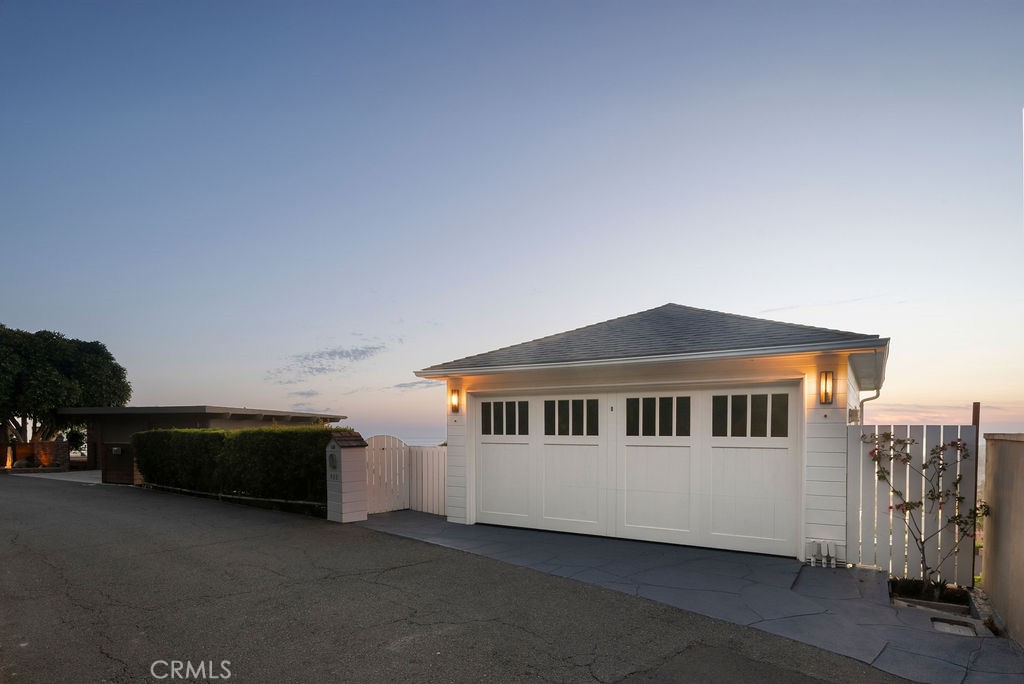 933 Coast View, Laguna Beach CA 92651 - photo 38
