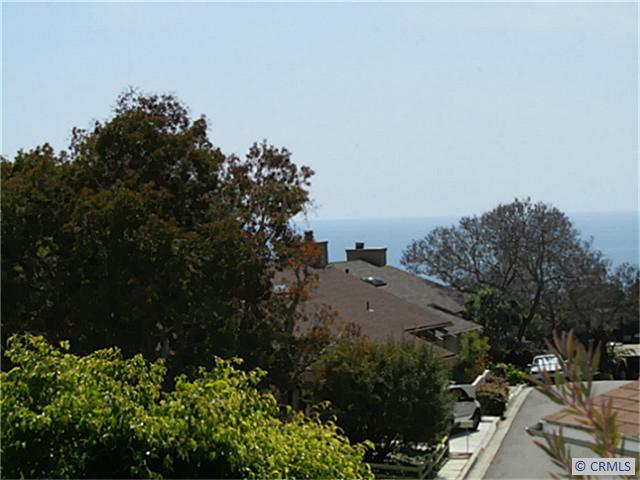 933 MEADOWLARK Drive, Laguna Beach CA 92651 - photo 1