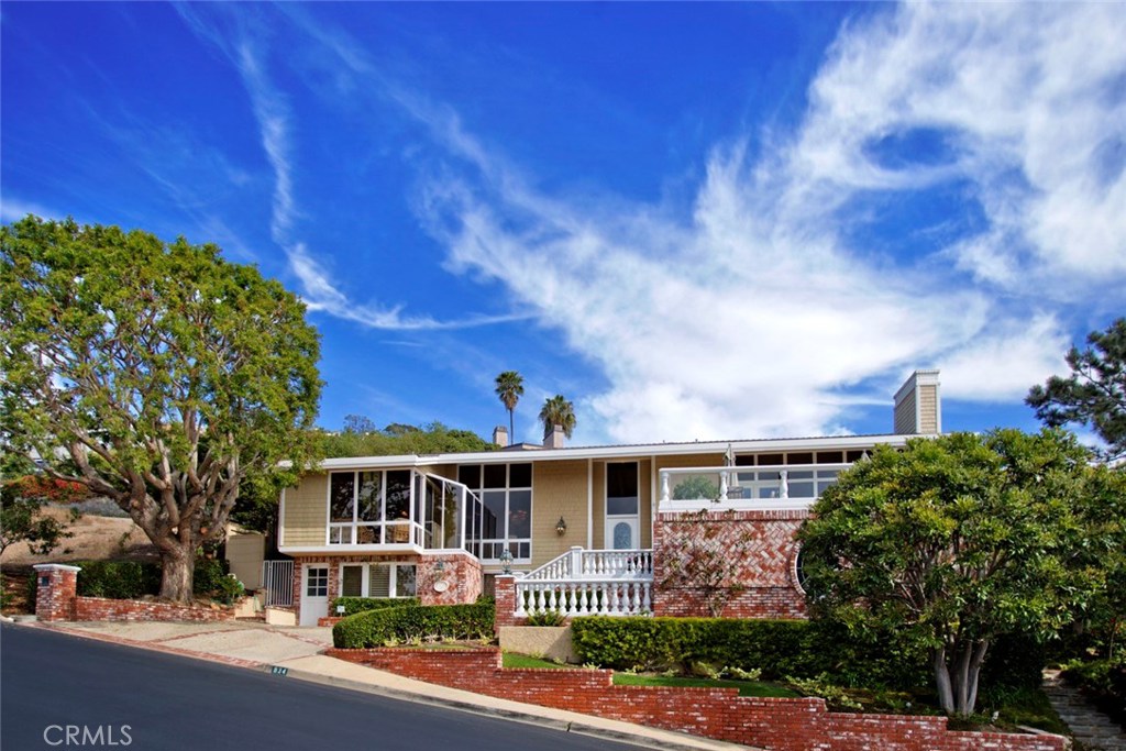 934 Emerald Bay, Laguna Beach CA 92651 - photo 1