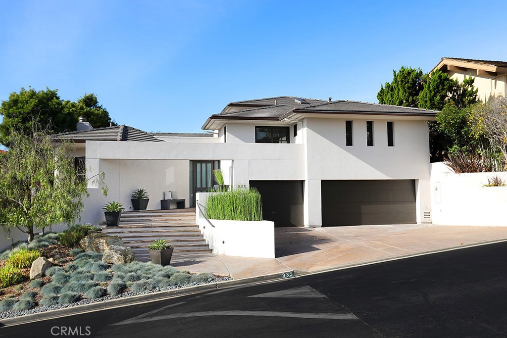 935 Emerald Bay, Laguna Beach CA 92651 - photo 1
