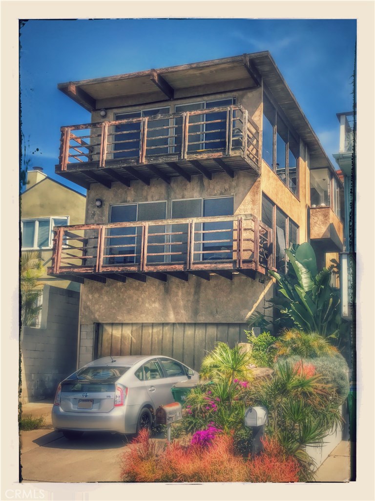 940 Acapulco Street, Laguna Beach CA 92651 - photo 1