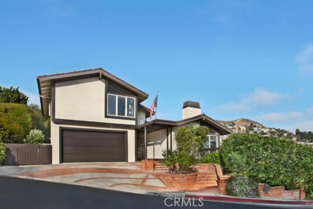 940 EMERALD BAY, Laguna Beach CA 92651 - photo 1
