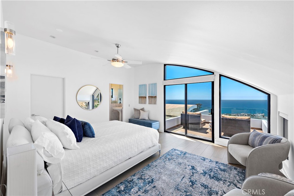 940 Summit Drive, Laguna Beach CA 92651 - photo 26