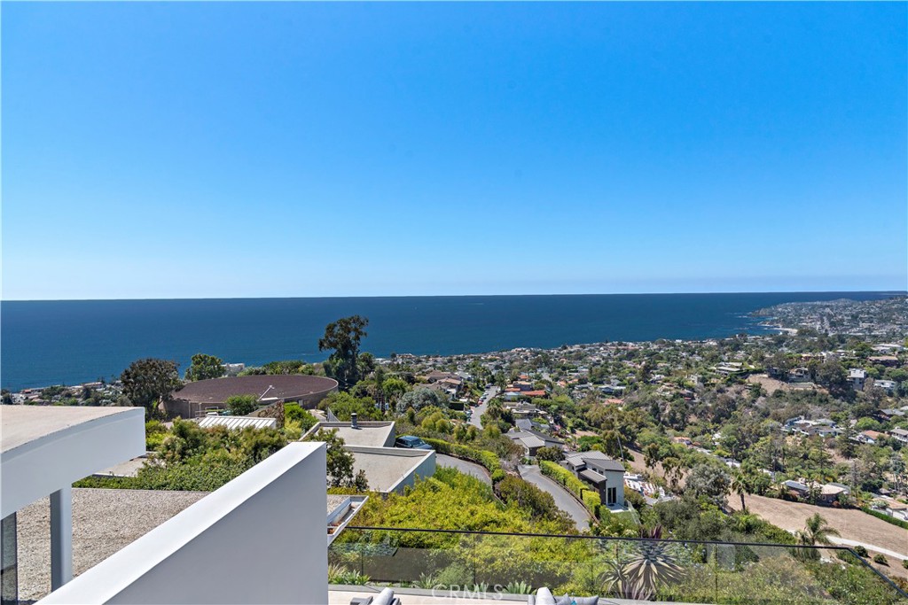940 Summit Drive, Laguna Beach CA 92651 - photo 40