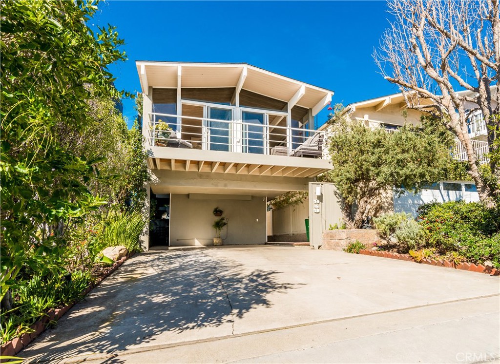 943 Tia Juana Street, Laguna Beach CA 92651 - photo 1