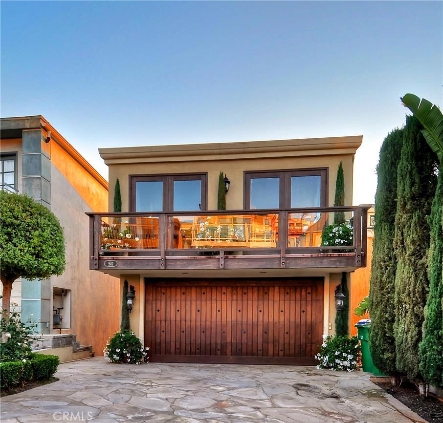 947 Quivera Street, Laguna Beach CA 92651 - photo 1