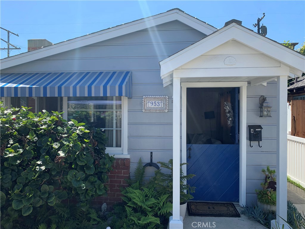 953 Glenneyre Street A, Laguna Beach CA 92651 - photo 1