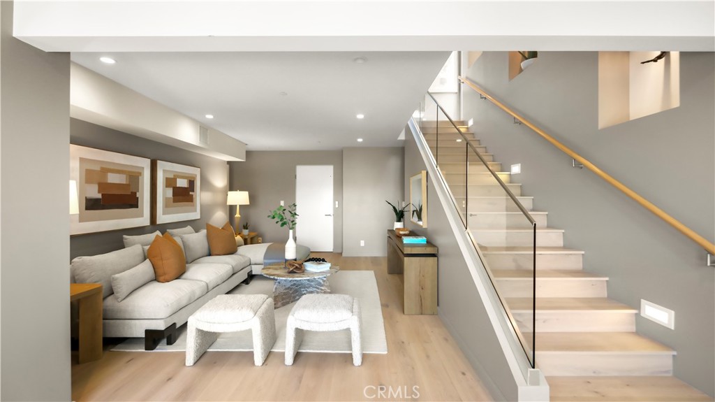 964 Van Dyke, Laguna Beach CA 92651 - photo 13