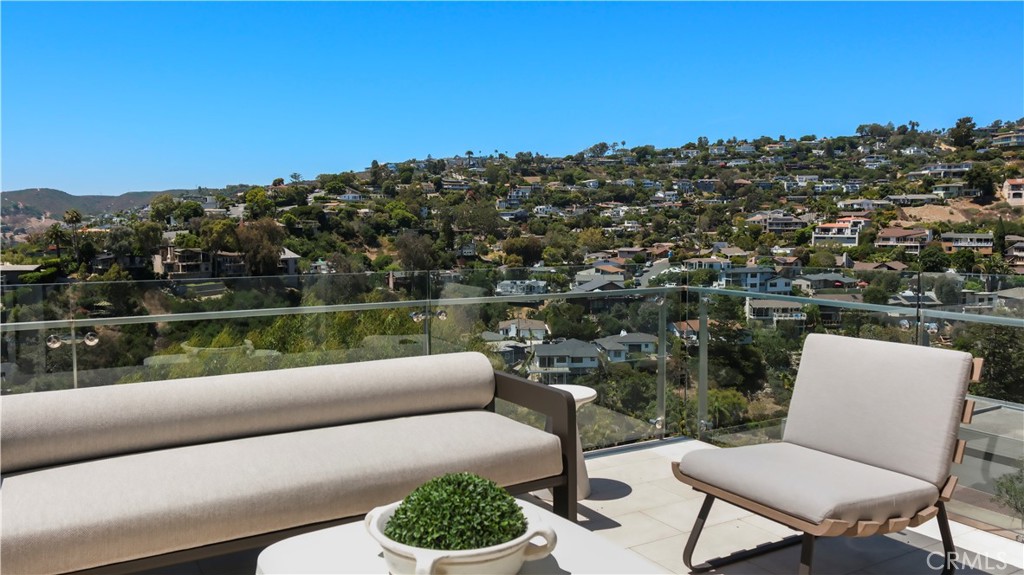 964 Van Dyke, Laguna Beach CA 92651 - photo 29