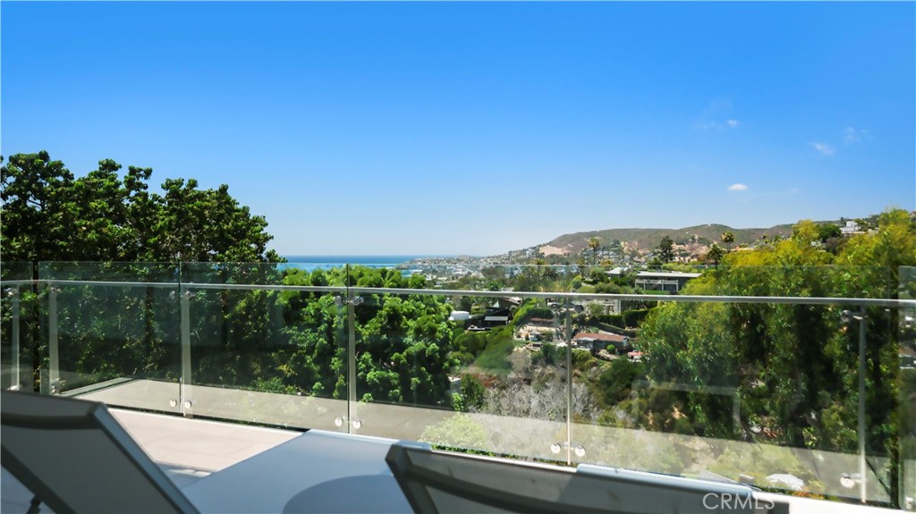 964 Van Dyke, Laguna Beach CA 92651 - photo 30