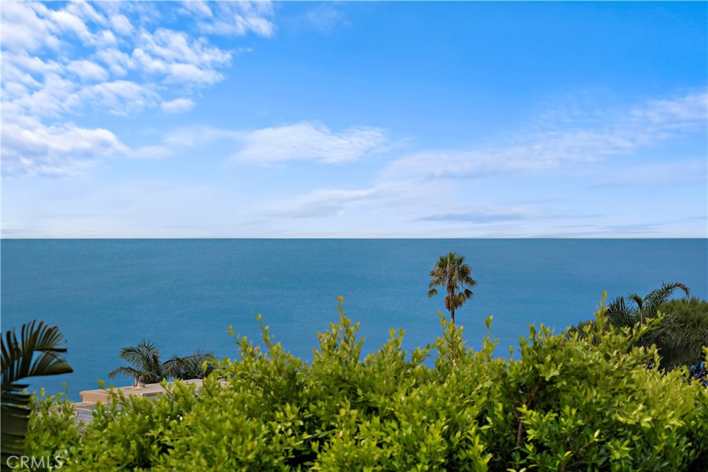 965 Miramar Street, Laguna Beach CA 92651 - photo 1
