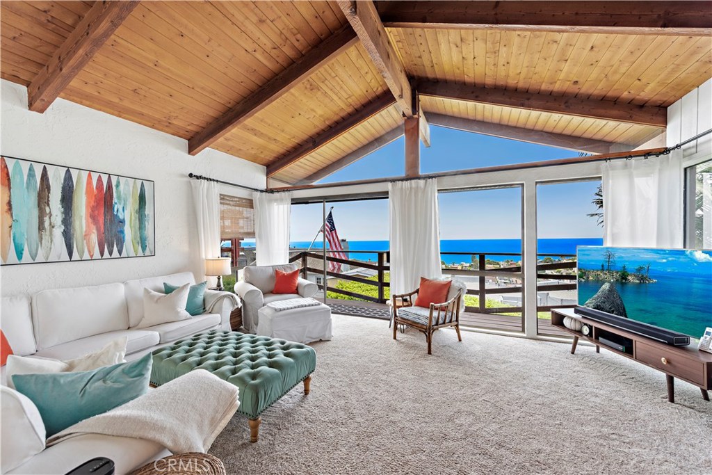 969 Acapulco Street, Laguna Beach CA 92651 - photo 1