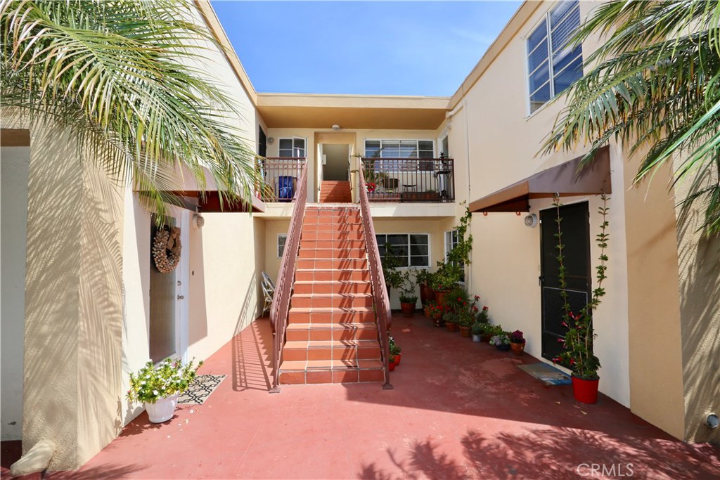 970 Glenneyre Street A, Laguna Beach CA 92651 - photo 1
