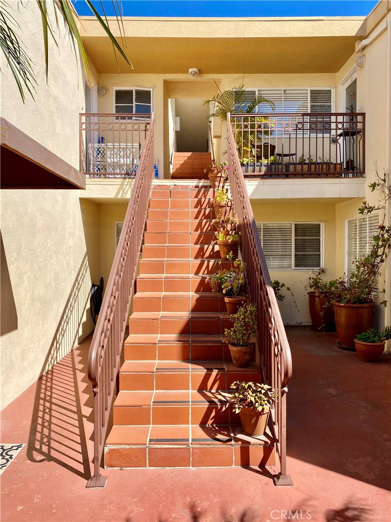 970 Glenneyre Street A, Laguna Beach CA 92651 - photo 1