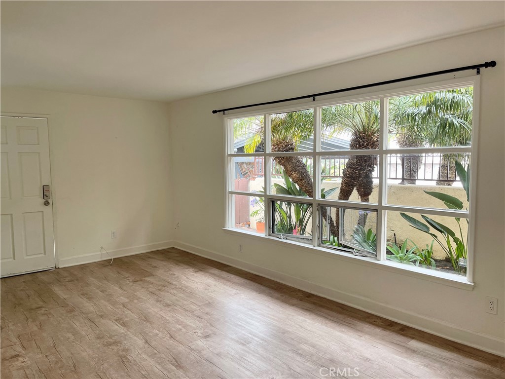970 Glenneyre Street A, Laguna Beach CA 92651 - photo 2