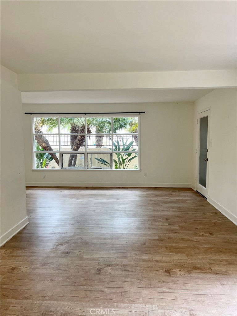 970 Glenneyre Street A, Laguna Beach CA 92651 - photo 3