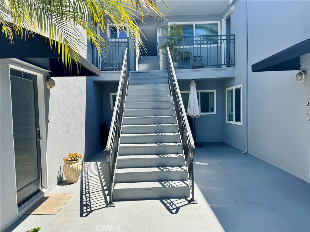 970 Glenneyre Street A, Laguna Beach CA 92651 - photo 17