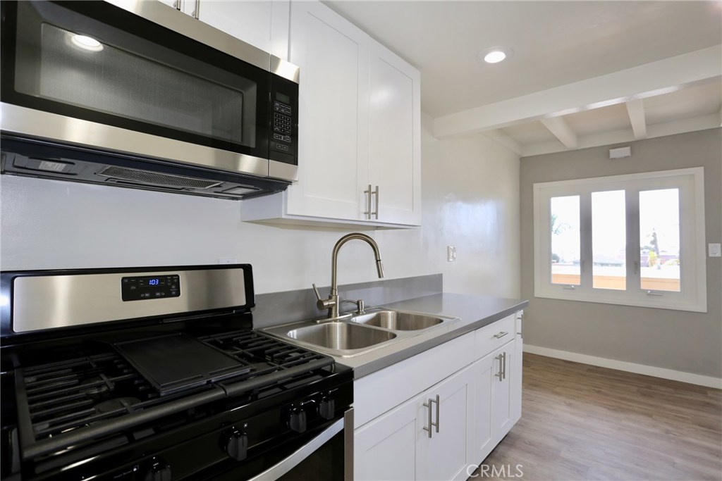 970 Glenneyre Street F, Laguna Beach CA 92651 - photo 4
